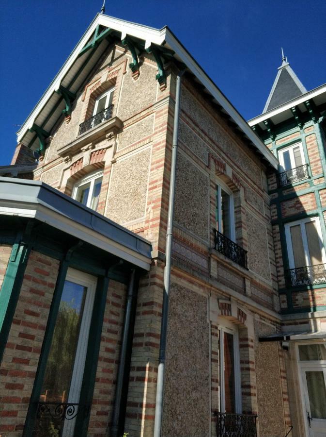 Calme Et Repos En Ville Châlons-en-Champagne Exterior foto